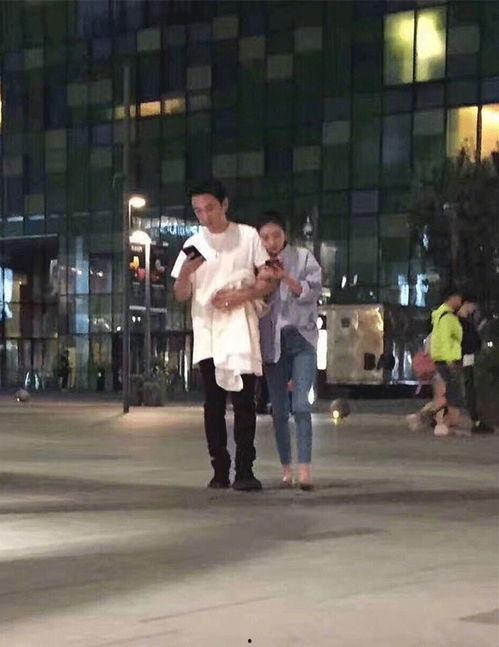 王思聪最爱丝袜女友,揭秘他的独特审美偏好
