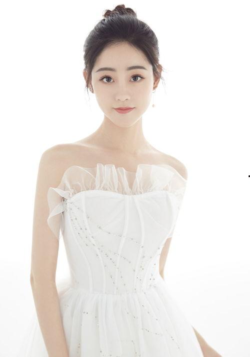 易梦玲图片爆料最新,性感魅力引发网友热议