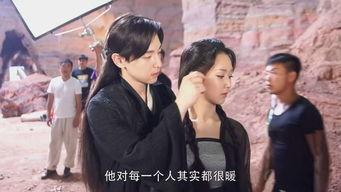 爆料邓伦杨紫最新动态,甜蜜互动引热议，恋情疑曝光？