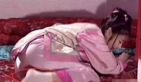 丝袜穿帮镜头,揭秘影视幕后的小秘密