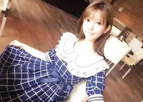 微博红人萝莉小视频,萌态可掬引网友热议