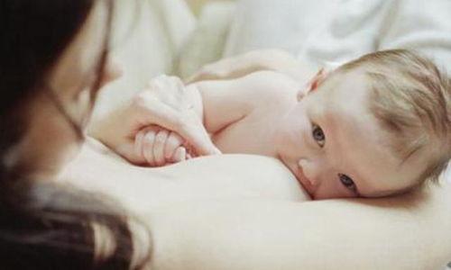 爱爱老公吸奶好吗,探讨夫妻间吸奶行为的利与弊